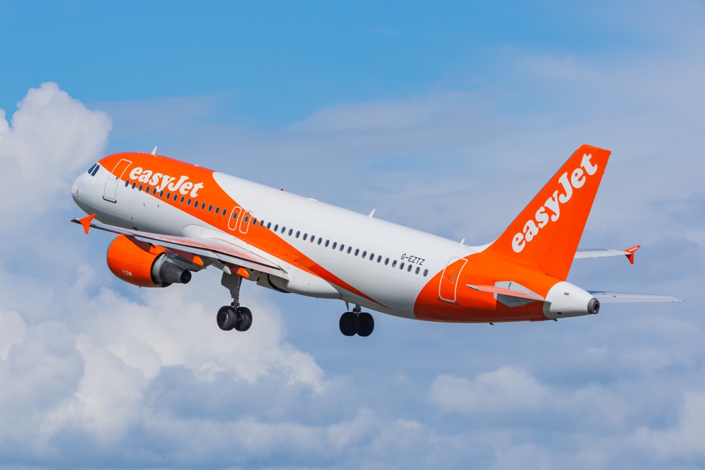 easyjet-opens-books-after-rejecting-£4.9bn-bid