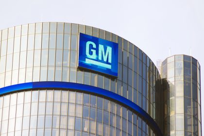 gm-cuts-it-jobs-as-ai-reshapes-workforce