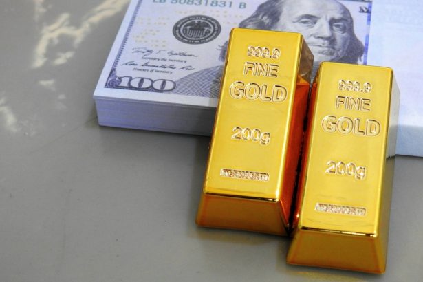 gold-slides-as-strong-jobs-data-hits-rate-cut-bets