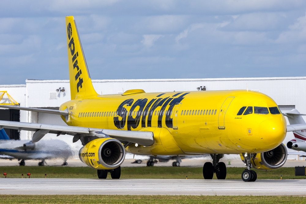spirit-shutdown-empties-laguardia-terminal