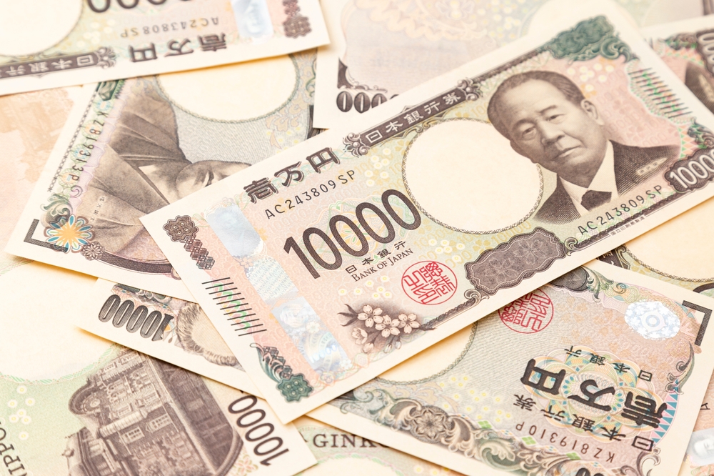 yen-slide-past-¥160-shakes-market-assumptions