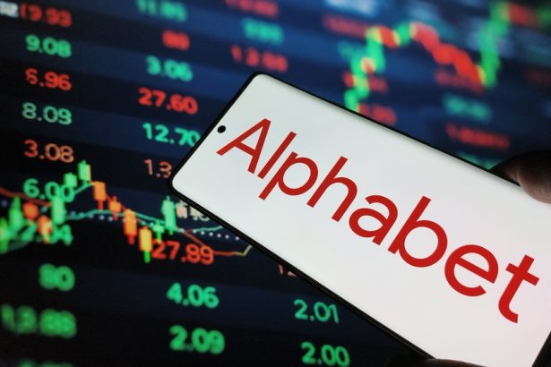 alphabet-q2-revenue-beats-estimates,-stock-dips-on-capex-forecast