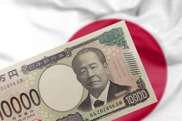 usdjpy-holds-162.55-amid-renewed-geopolitical-tensions