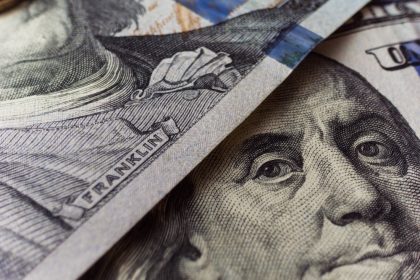 dollar-gains-after-u.s.-inflation-data