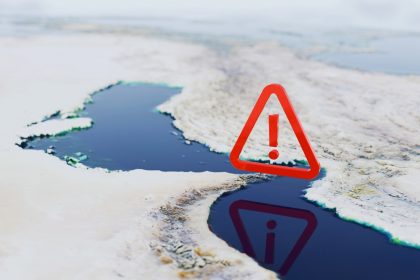 oil-prices-face-risks-as-hormuz-tensions-rise