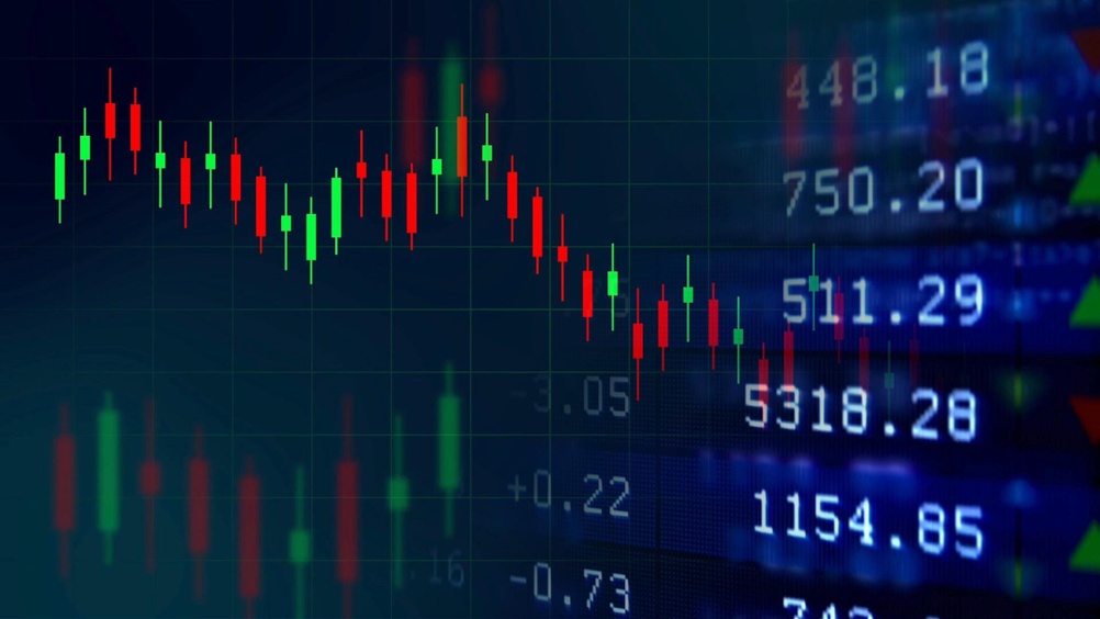 stocks-moving-after-earnings-and-market-updates