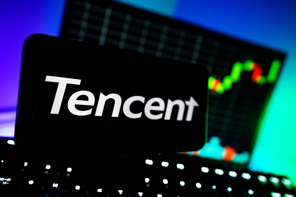tencent-shares-fall-on-ai-investment-concerns