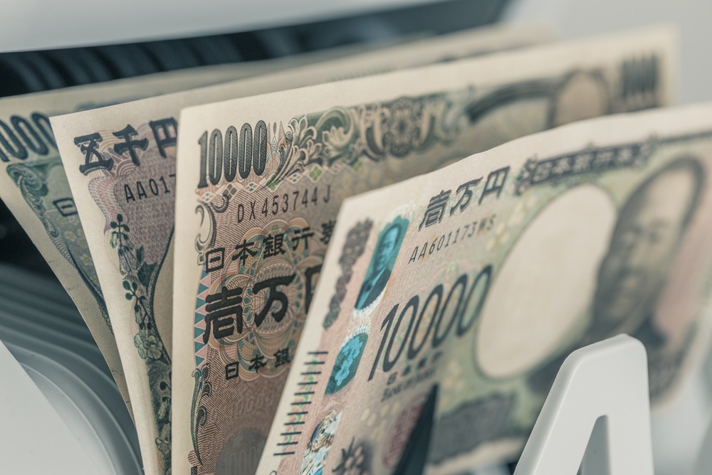 yen-stabilizes-after-failed-intervention-boost