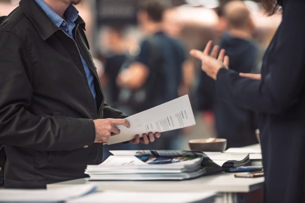 U.S. Jobless Claims Fall as Labor Market Holds Steady